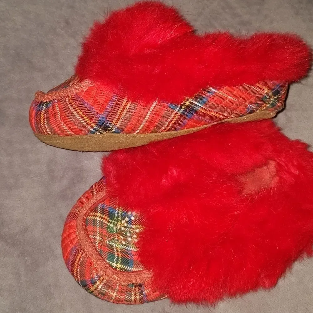 Vintage Red plaid slippers‎
